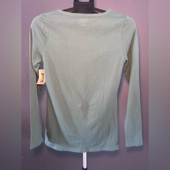 Duluth Trading Co Sage Long Sleeve Tee - Picture 2 of 4